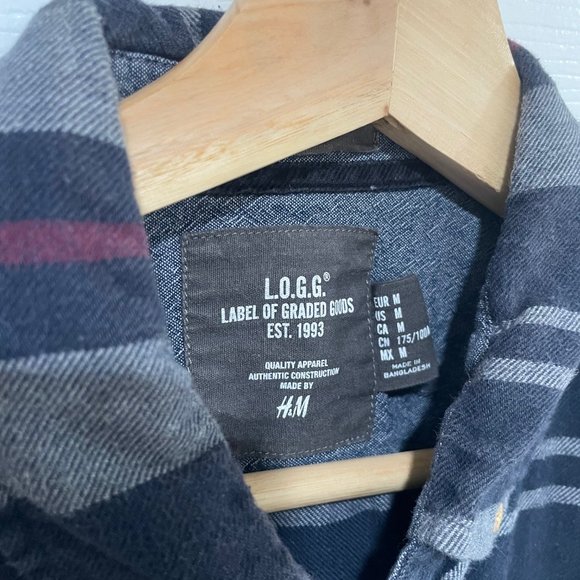 H&M Navy, Grey, and Red Flannel Striped button up long sleeve - Medium - Picture 3 of 4
